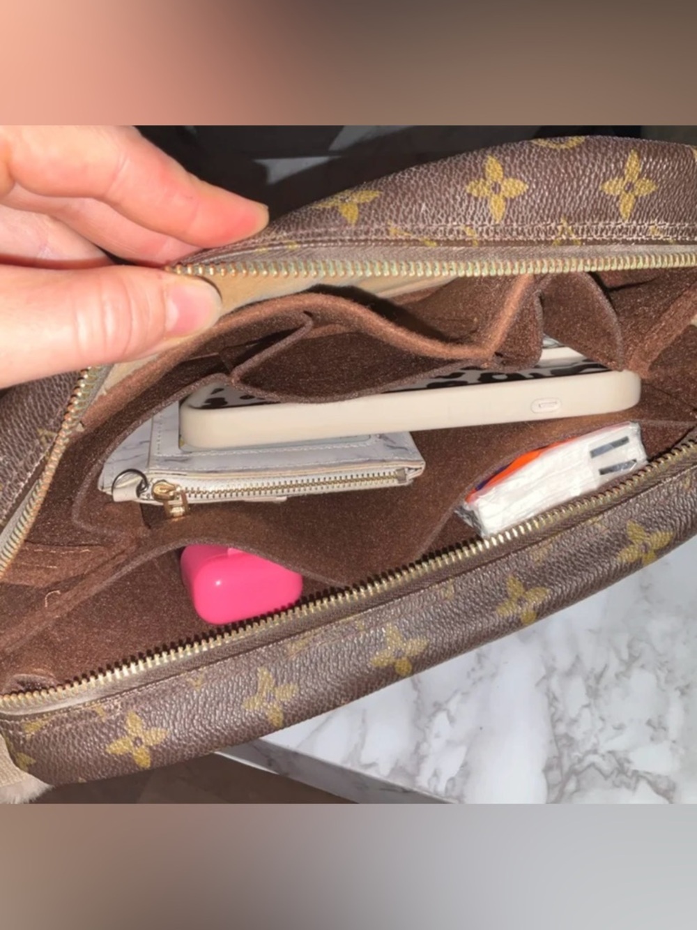 Louis Vuitton Monogram Trousse 28 Crossbody - Picture 10 of 10